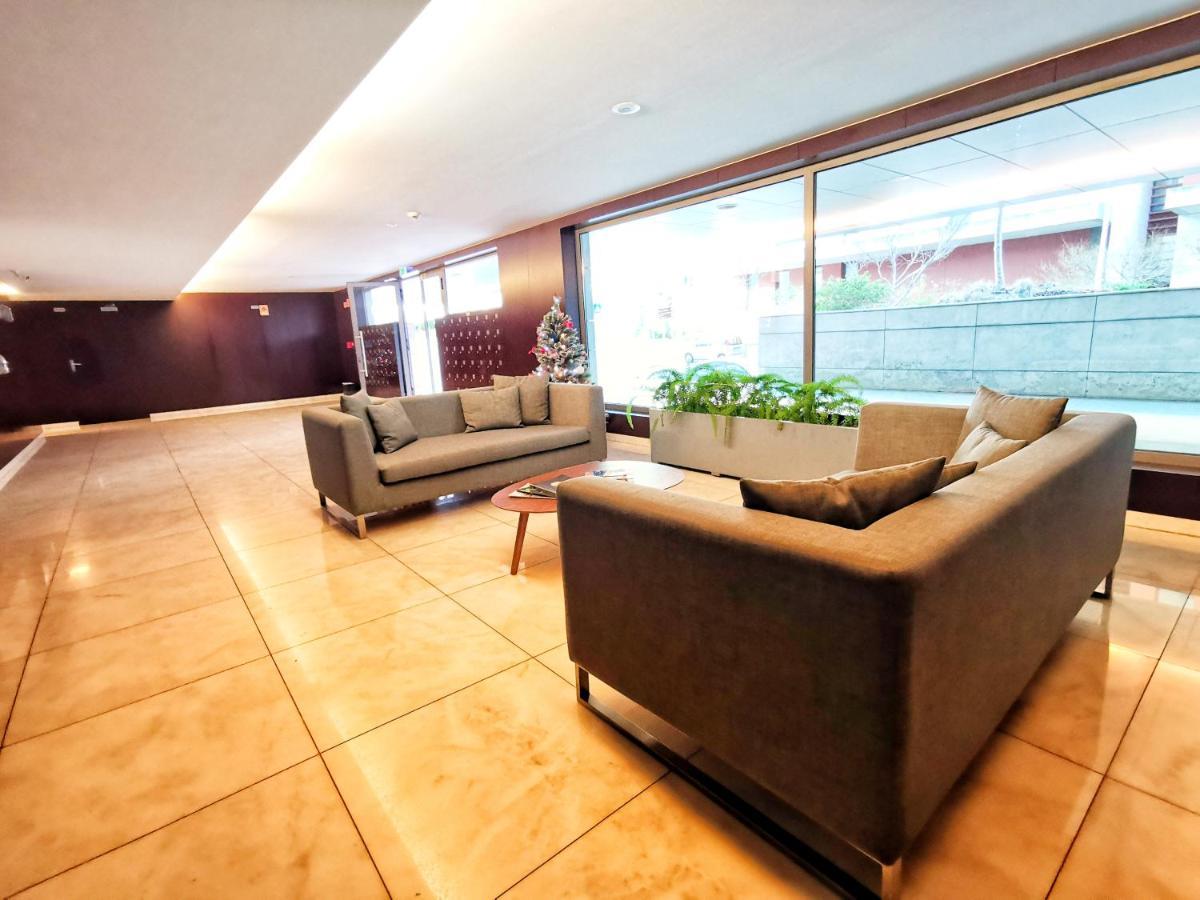 Bom Dia Parque Nacoes Lisboa W Apartment Exterior foto