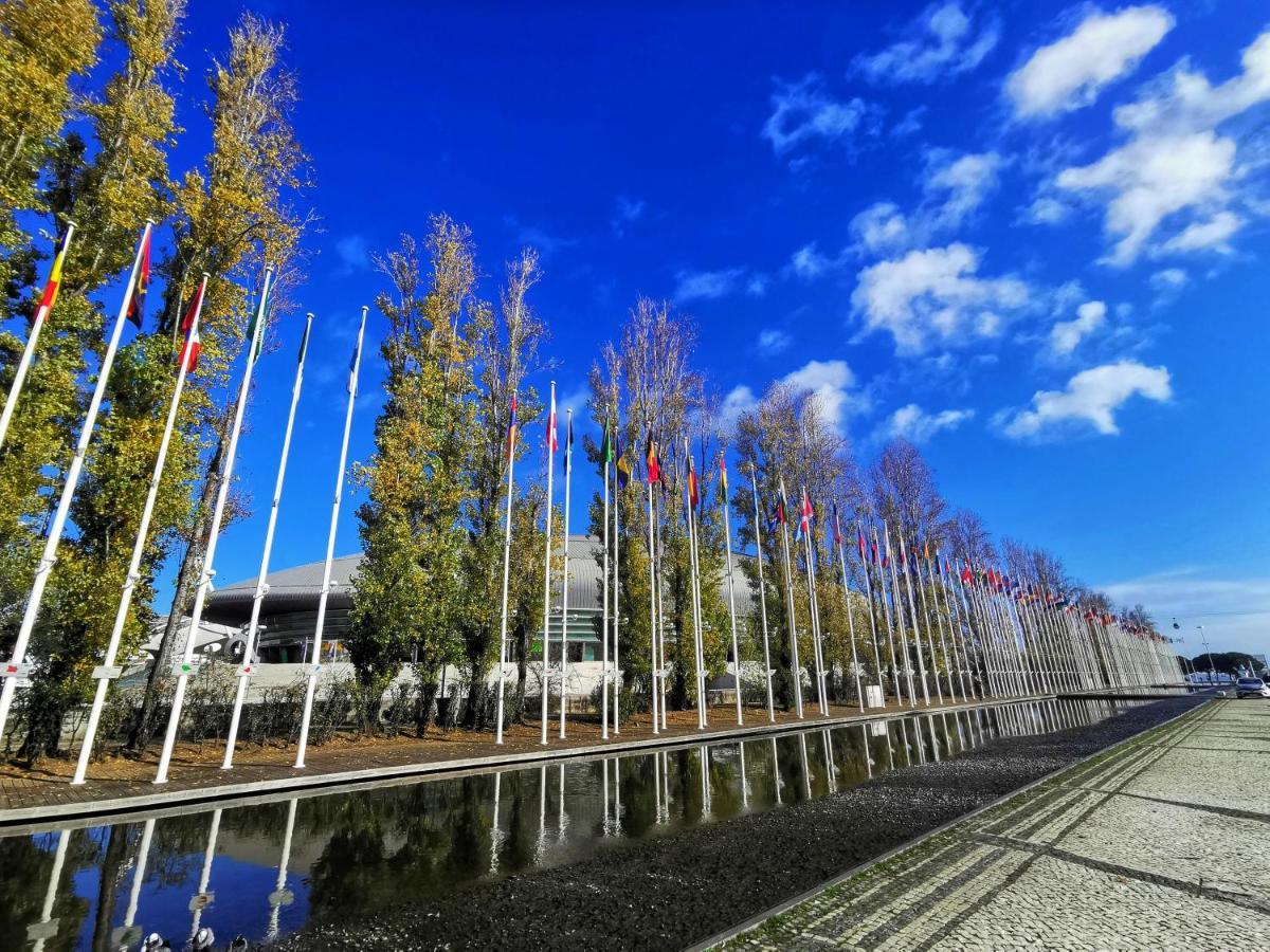Bom Dia Parque Nacoes Lisboa W Apartment Exterior foto